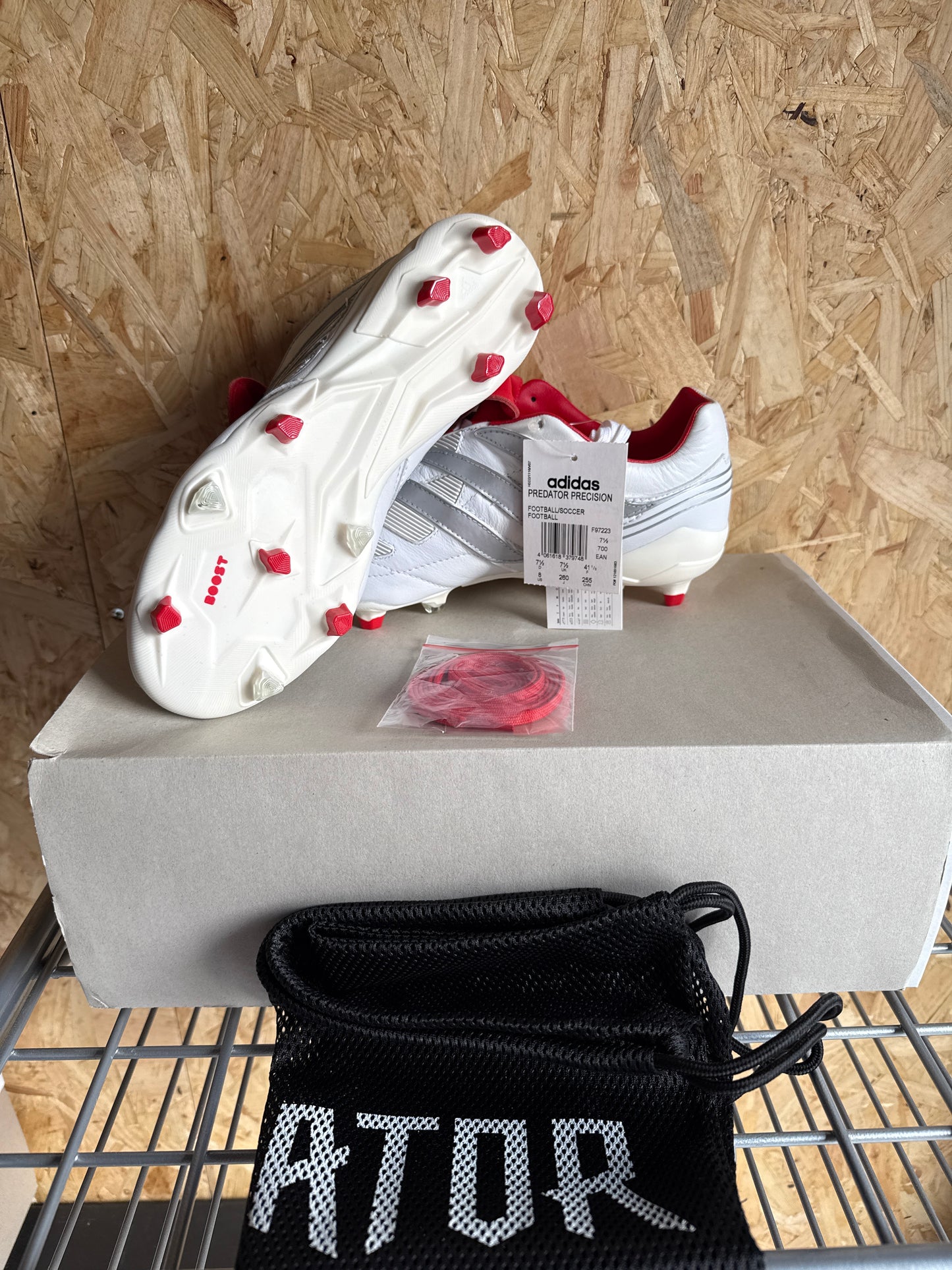 Predator Précision FG DB