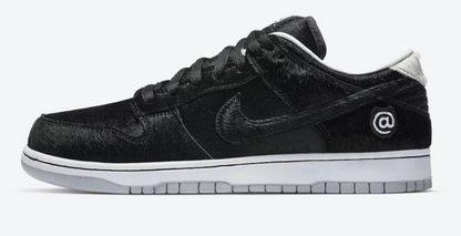 Dunk Low SB Medicom Toy Be@rbrick
