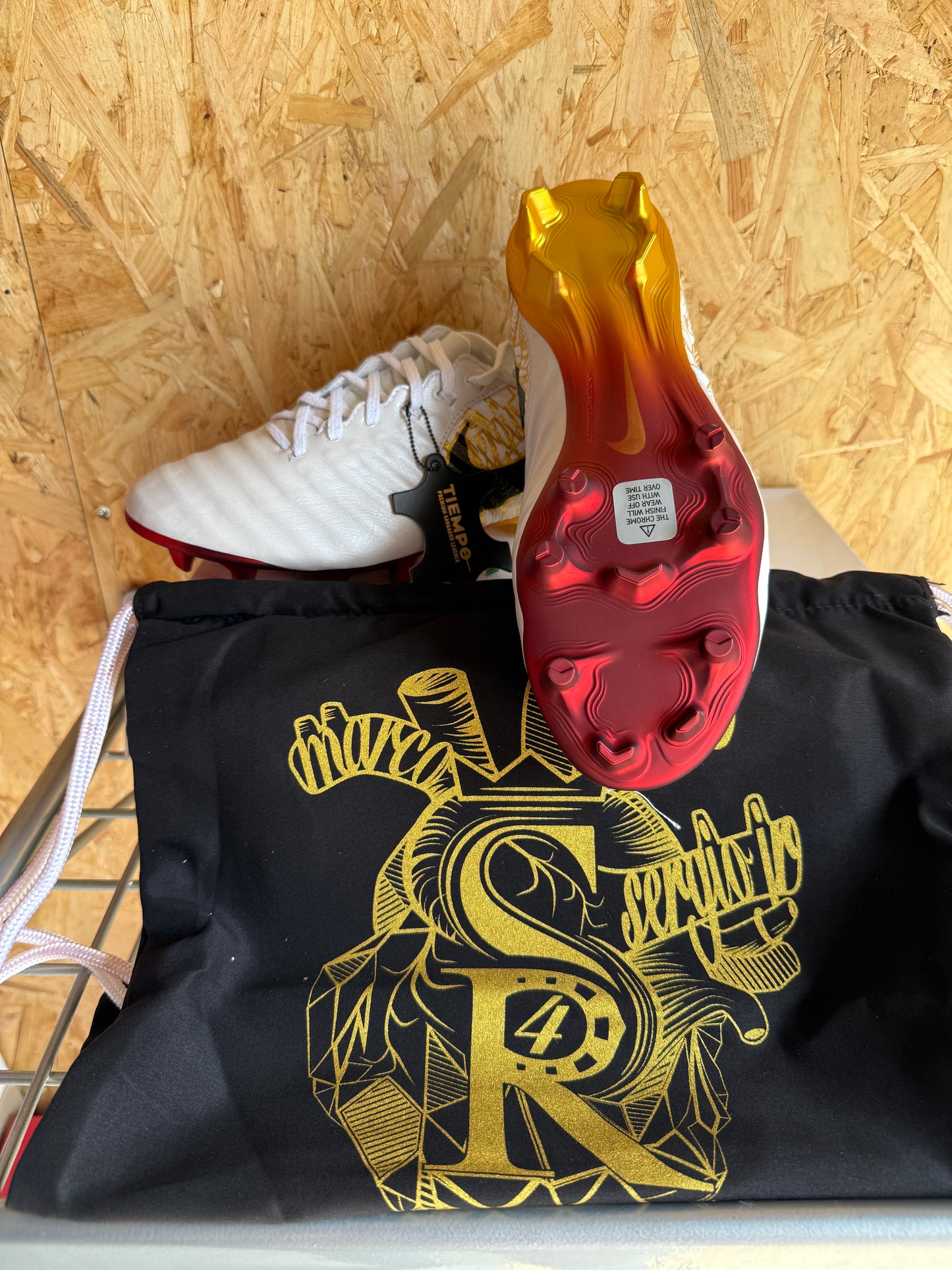 Nike Tiempo Legend VII Sergio Ramos Corazon Y Sangre
