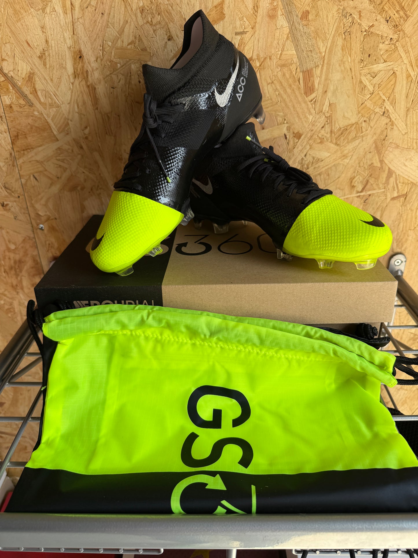 Nike Mercurial Greenspeed 360 FG Cale Noir Volt