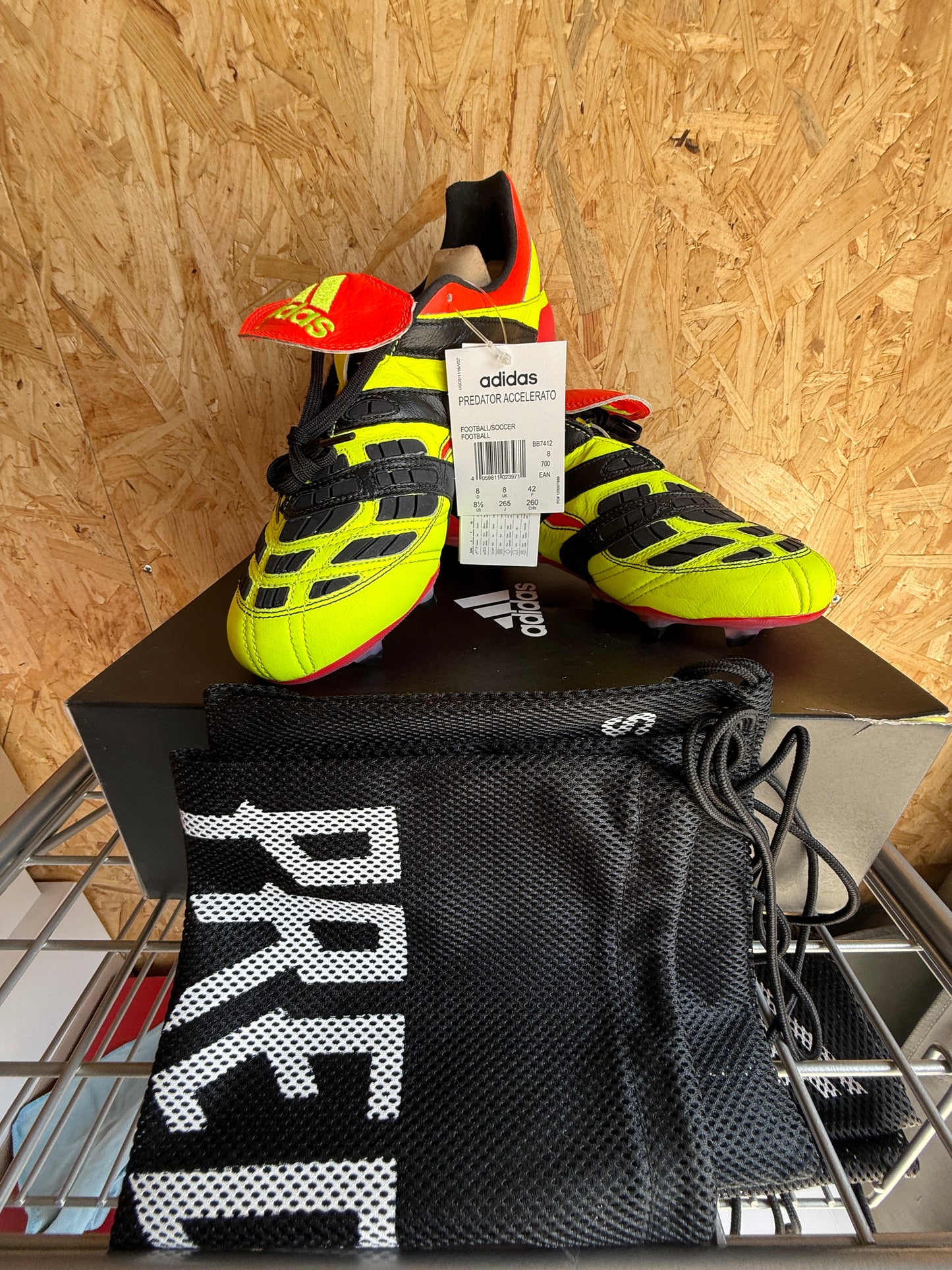 Adidas Predator Accelerator